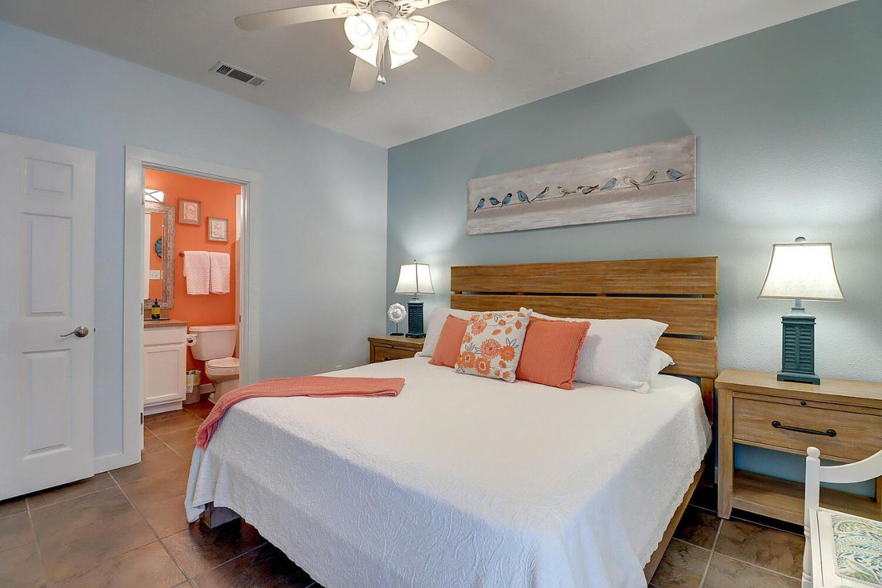 Apartamento Crawfishin For A Compliment Port Aransas Exterior foto